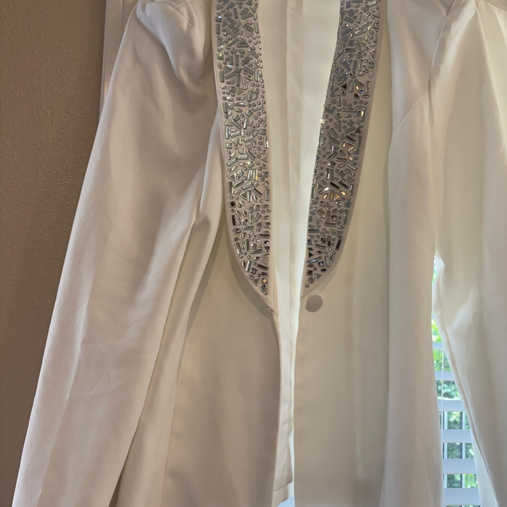 Fashion Nova White Pantsuit w/ Silver (crushed mirror look) XL - Picture 8 of 14